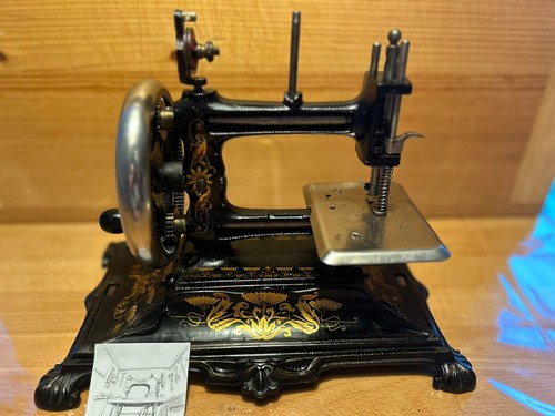Antike gusseiserne miniatur - gusseiserne,